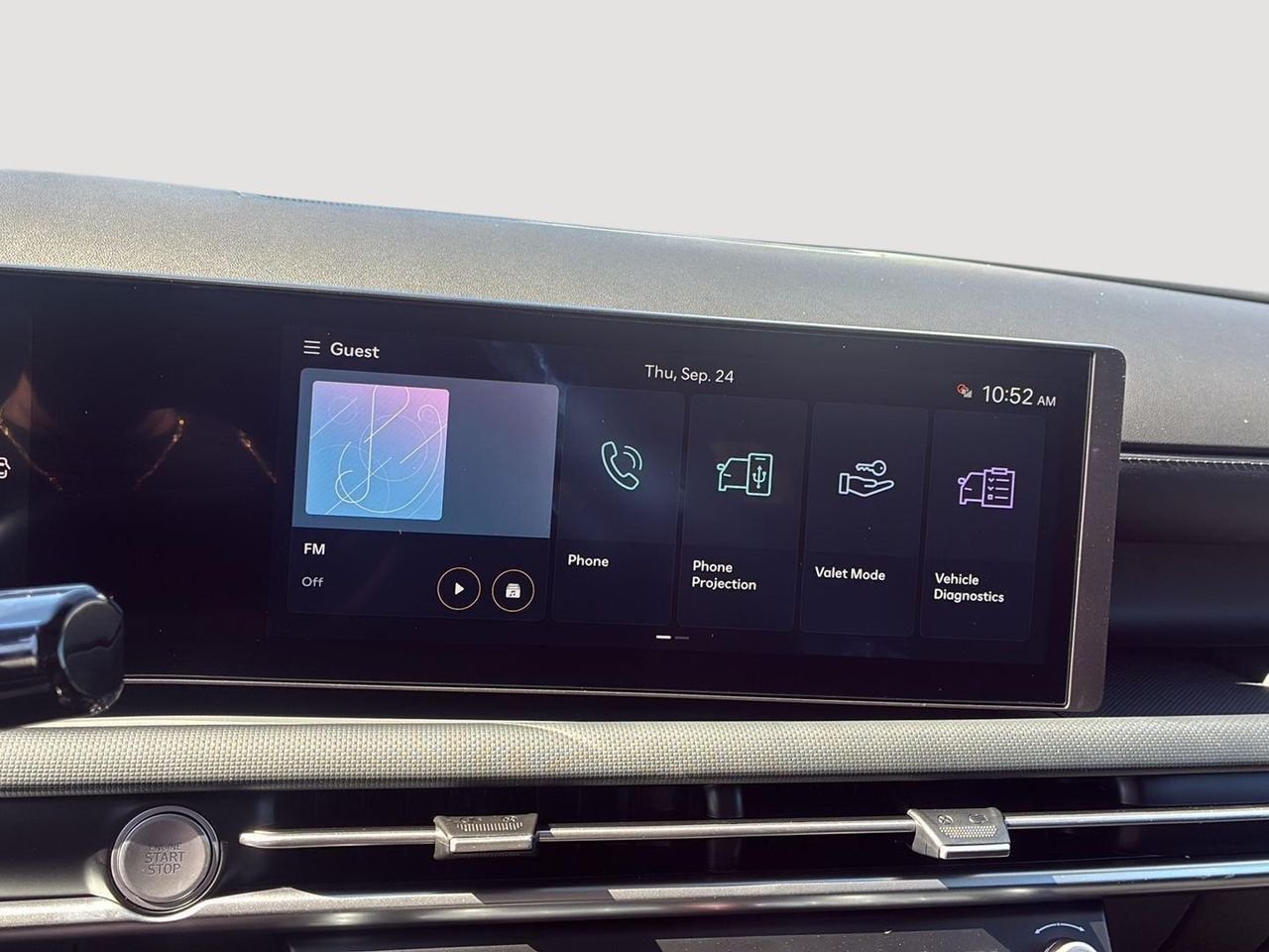 New 2026 Shimmering Silver Hyundai SE AWD image 36