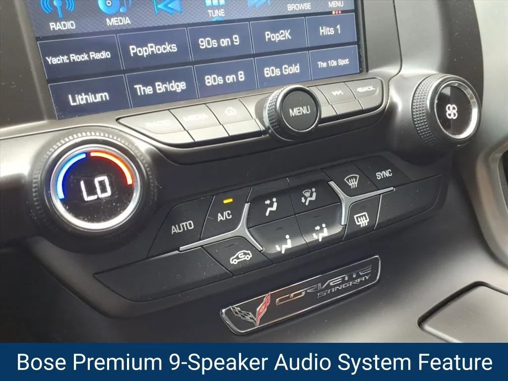 Used 2017 ARCTIC WHITE Chevrolet Z51 1LT image 5