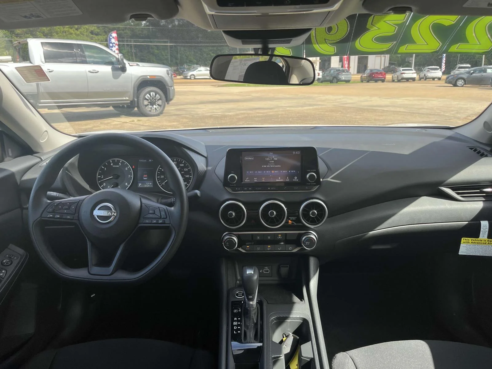 2025 Nissan Sentra S - Photo 13