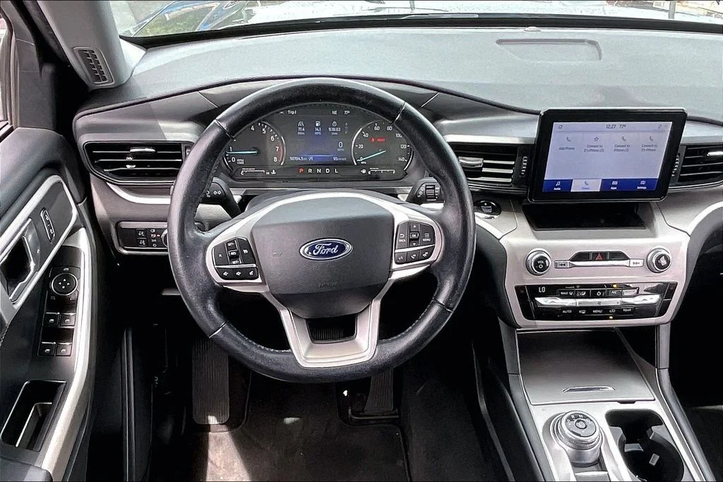 Used 2021 Gray Ford XLT image 4