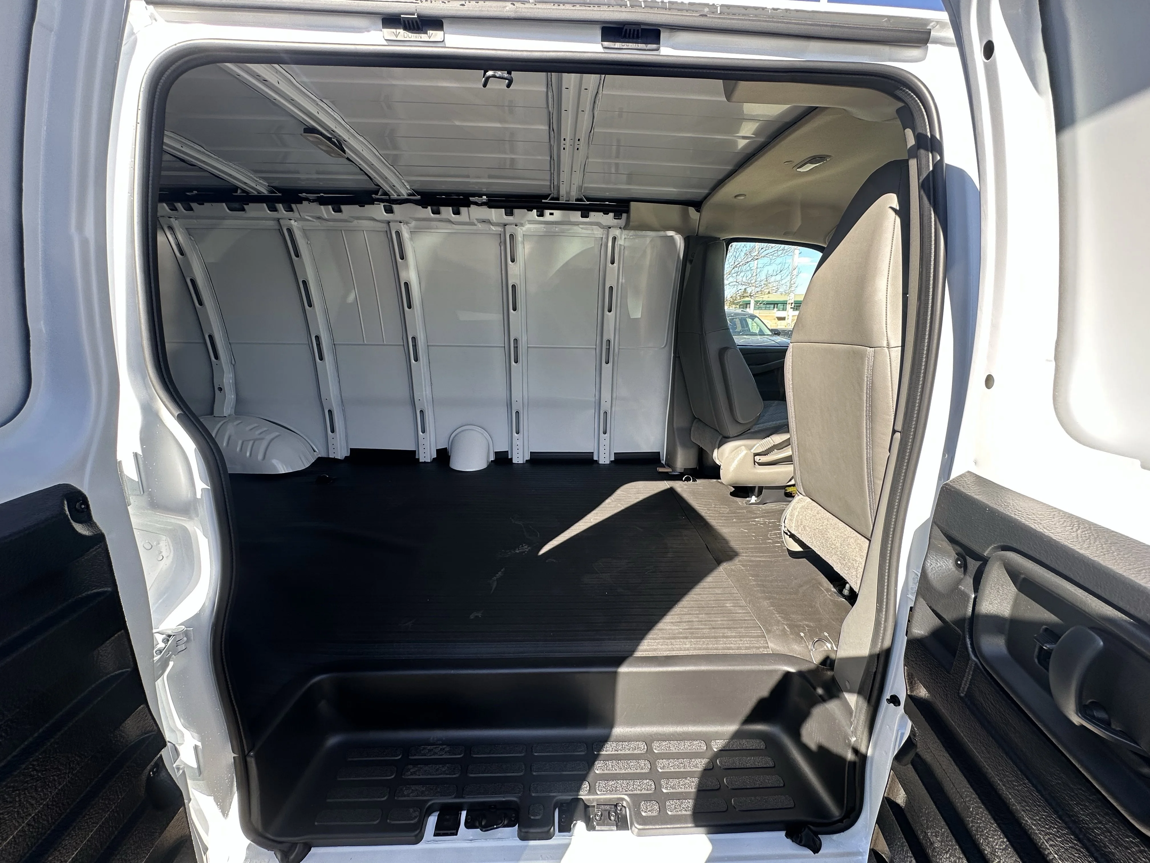 New 2026 Summit White Chevrolet RWD 3500 155 image 14