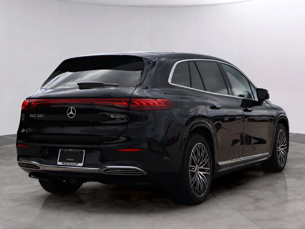 Certified Used 2023 Obsidian Black Metallic Mercedes-Benz 580 image 7