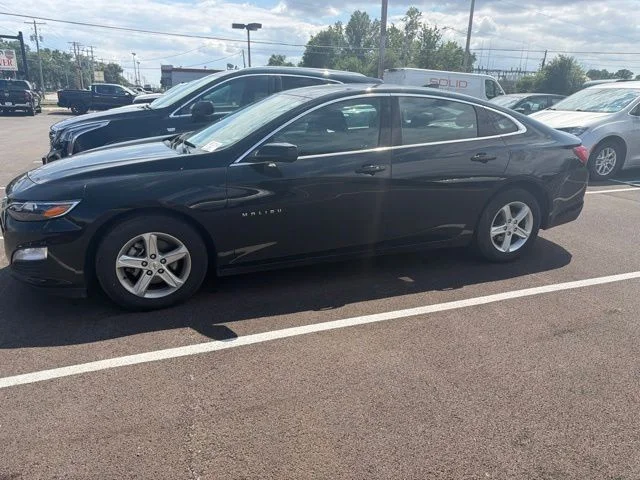 Used 2024 Black Chevrolet LT image 2