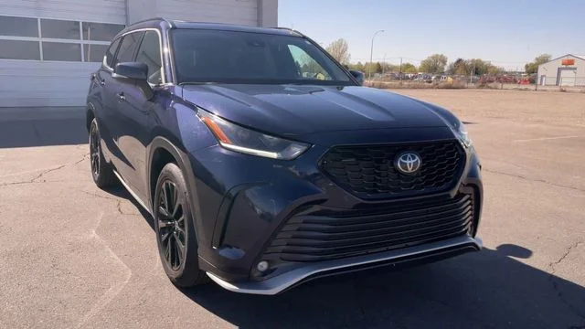 Used 2025 Blue Toyota XSE image 4