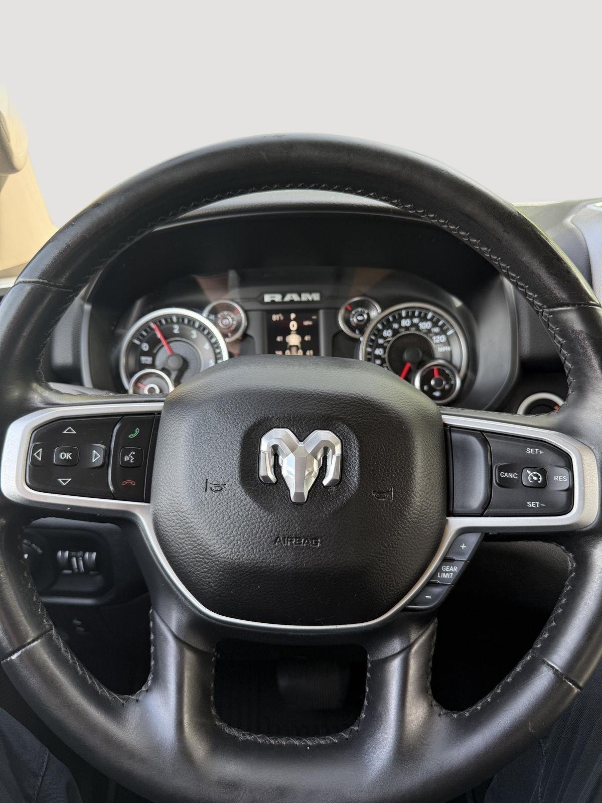 Used 2019 Diamond Black Crystal Pearlcoat Ram Big Horn/Lone Star image 12