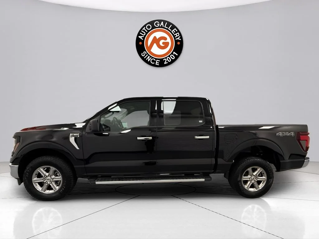 Used 2025 Black Ford XLT image 5