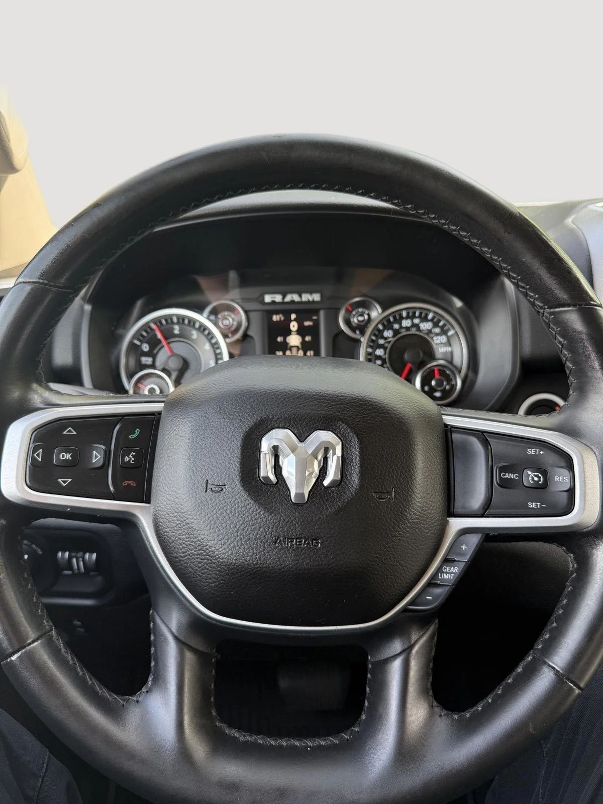 Used 2019 Diamond Black Crystal Pearlcoat Ram Big Horn/Lone Star image 12