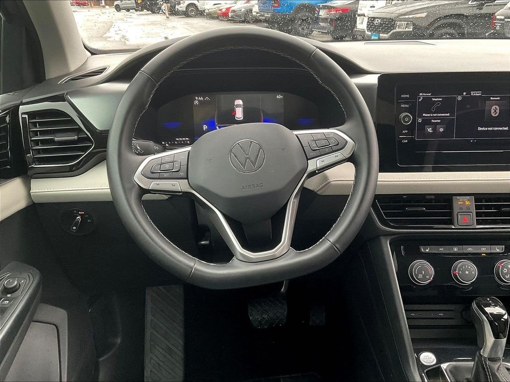 Used 2025 Gray Volkswagen 1.5T S image 17