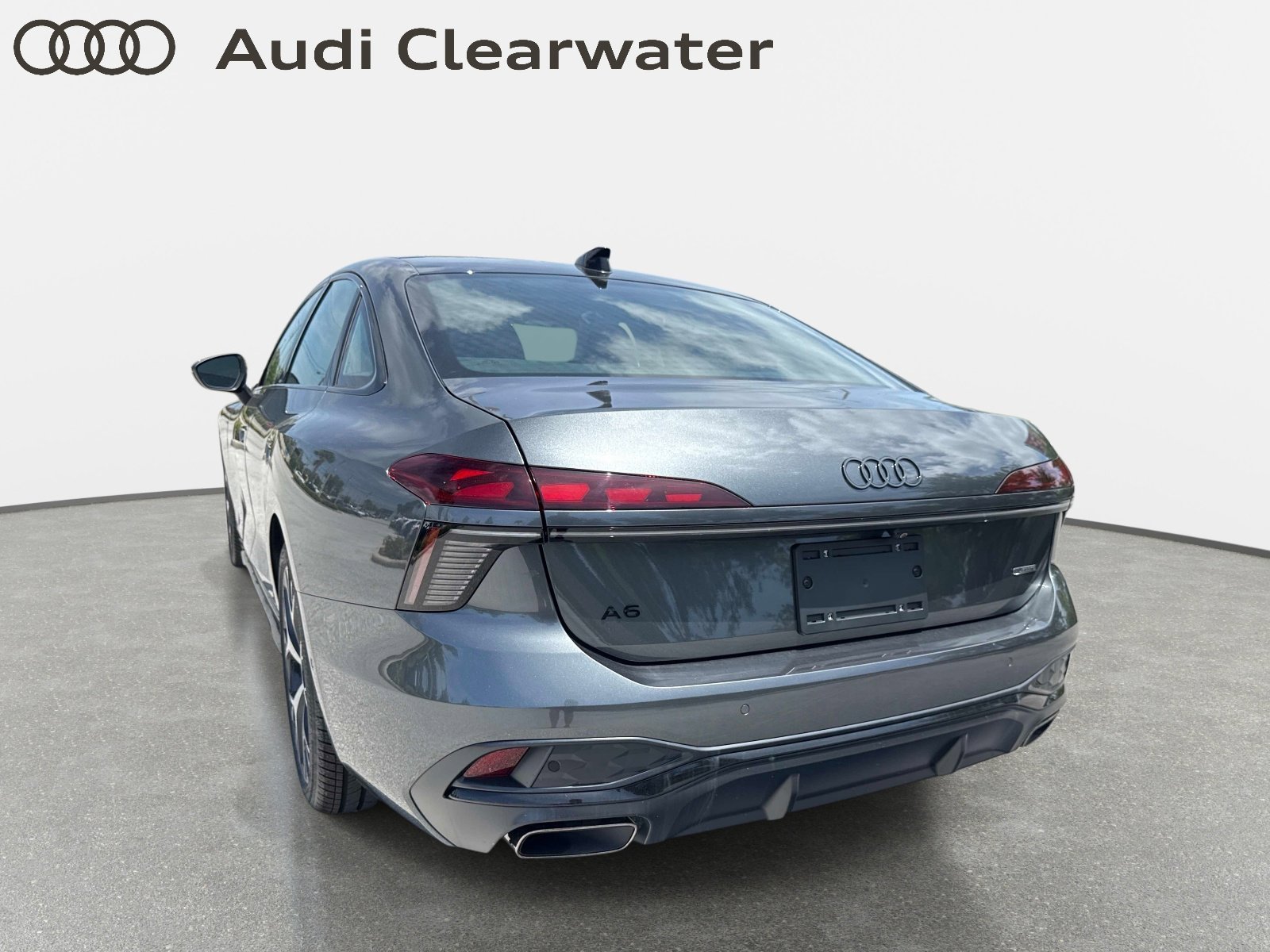 New 2026 Daytona Gray Pearl Effect Audi Prestige image 8