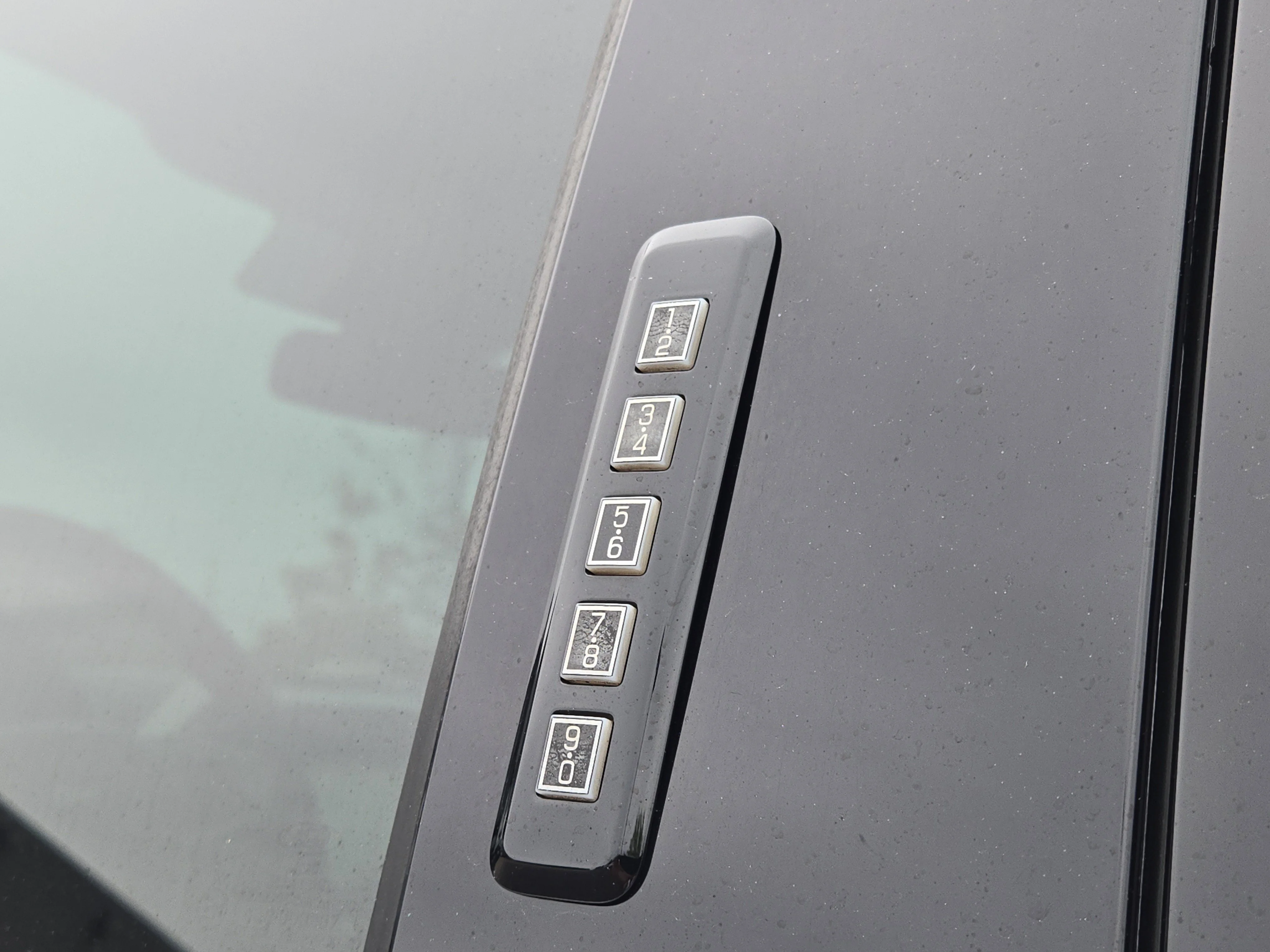 2019 Ford F-150 Platinum - Photo 12