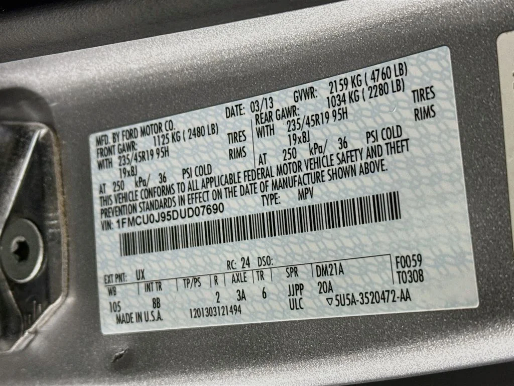 Used 2013 Ingot Silver Ford Titanium image 32
