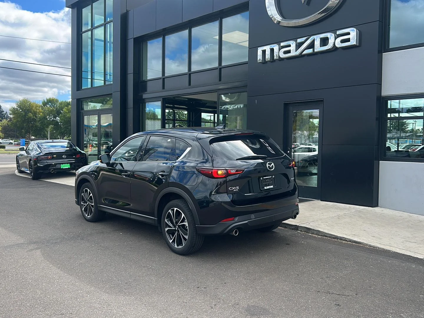 Used 2023 Jet Black Mica Mazda 2.5 S Premium Plus Package image 2