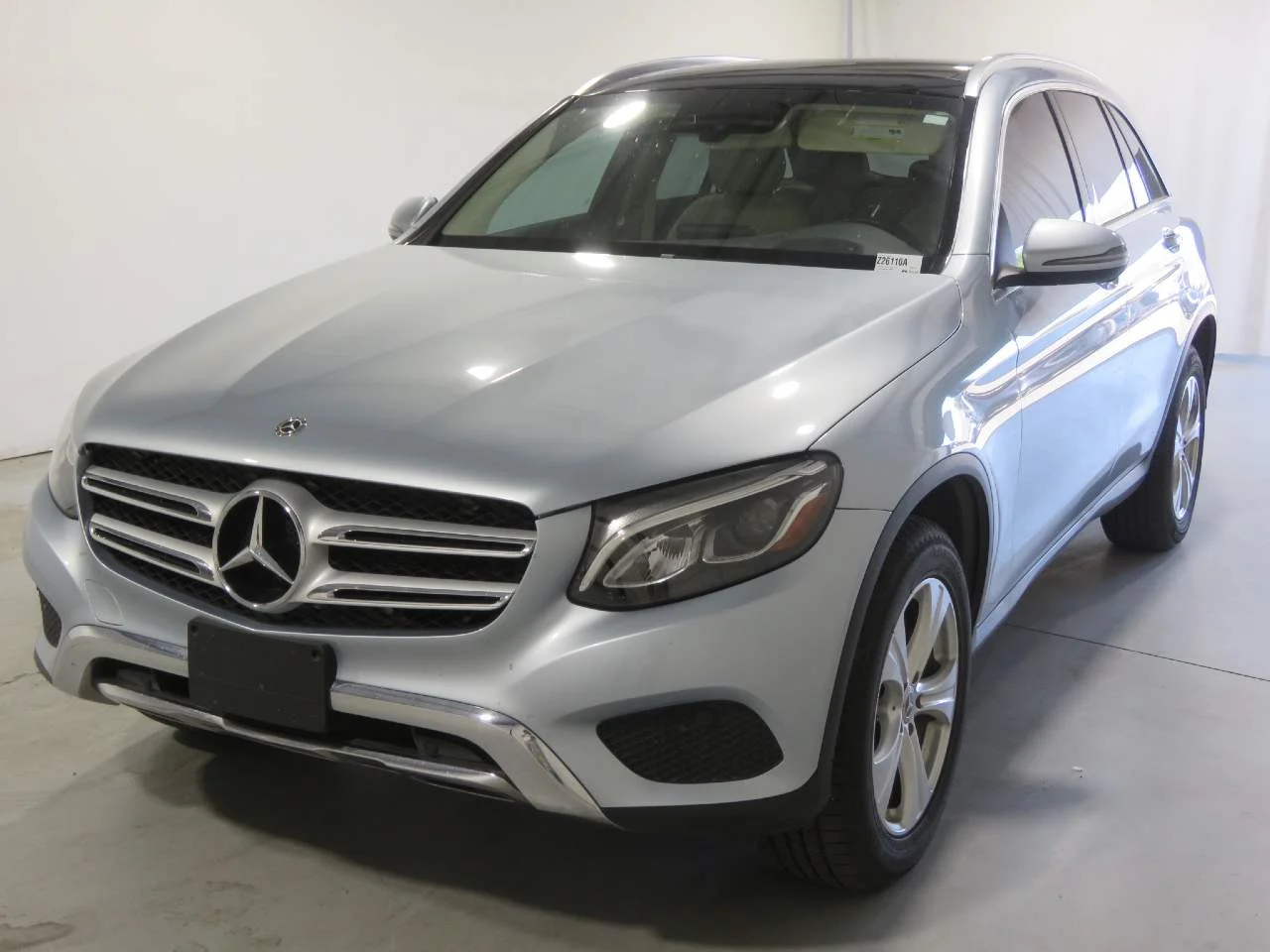 2018 Mercedes-Benz GLC GLC300's photo
