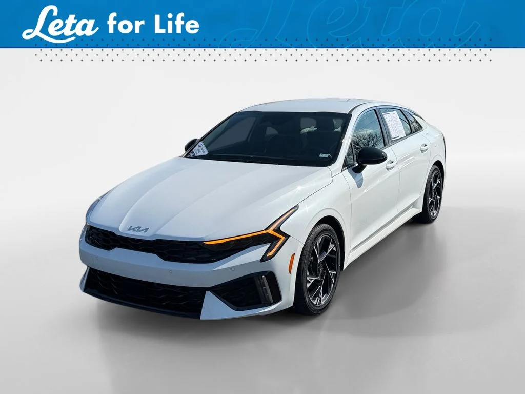 2025 Kia Optima GT-Line AWD's photo
