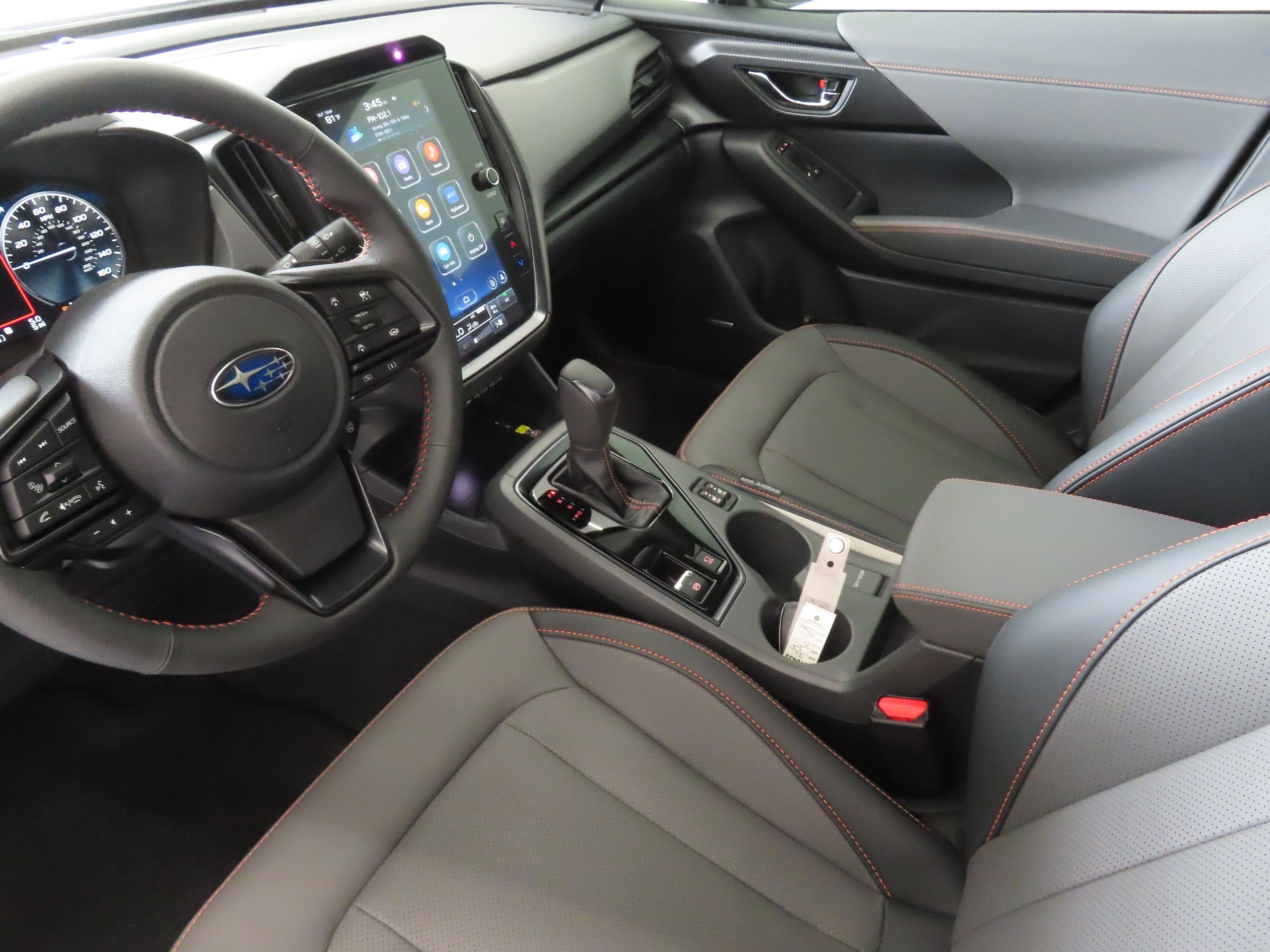 New 2026 CRYSTAL BLACK SILICA Subaru Limited Hybrid image 21