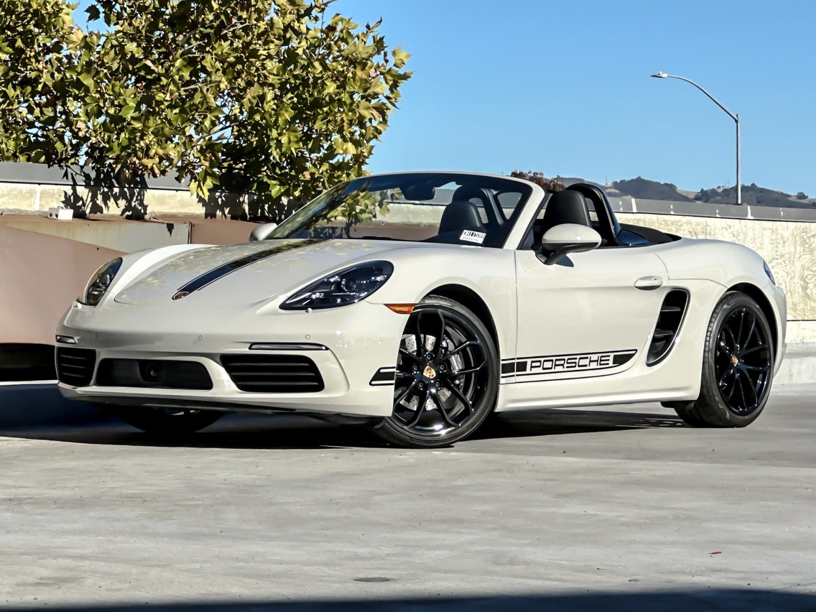 2025 Porsche 718 Style Edition