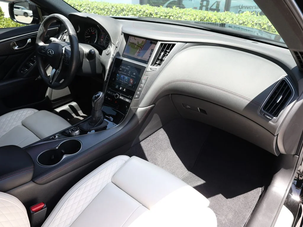 Certified Used 2023 Black INFINITI Red Sport 400 image 21