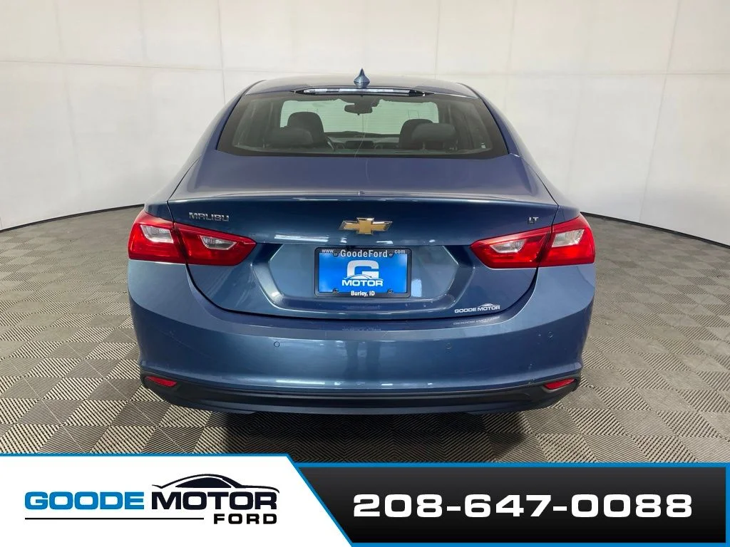 Used 2024 Blue Chevrolet LT image 6