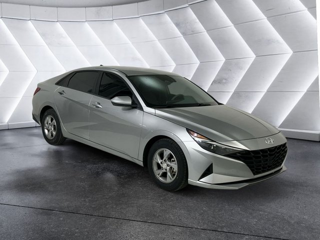 2023 Hyundai Elantra SE