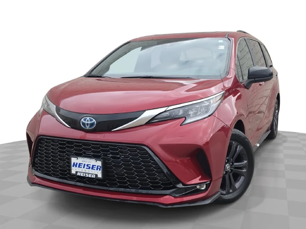 2024 Toyota Sienna XSE