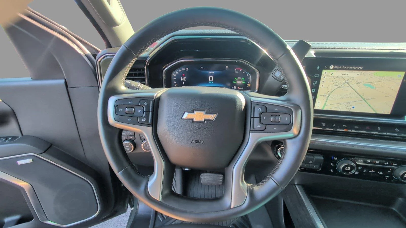 Used 2025 Cypress Gray Chevrolet LTZ image 28