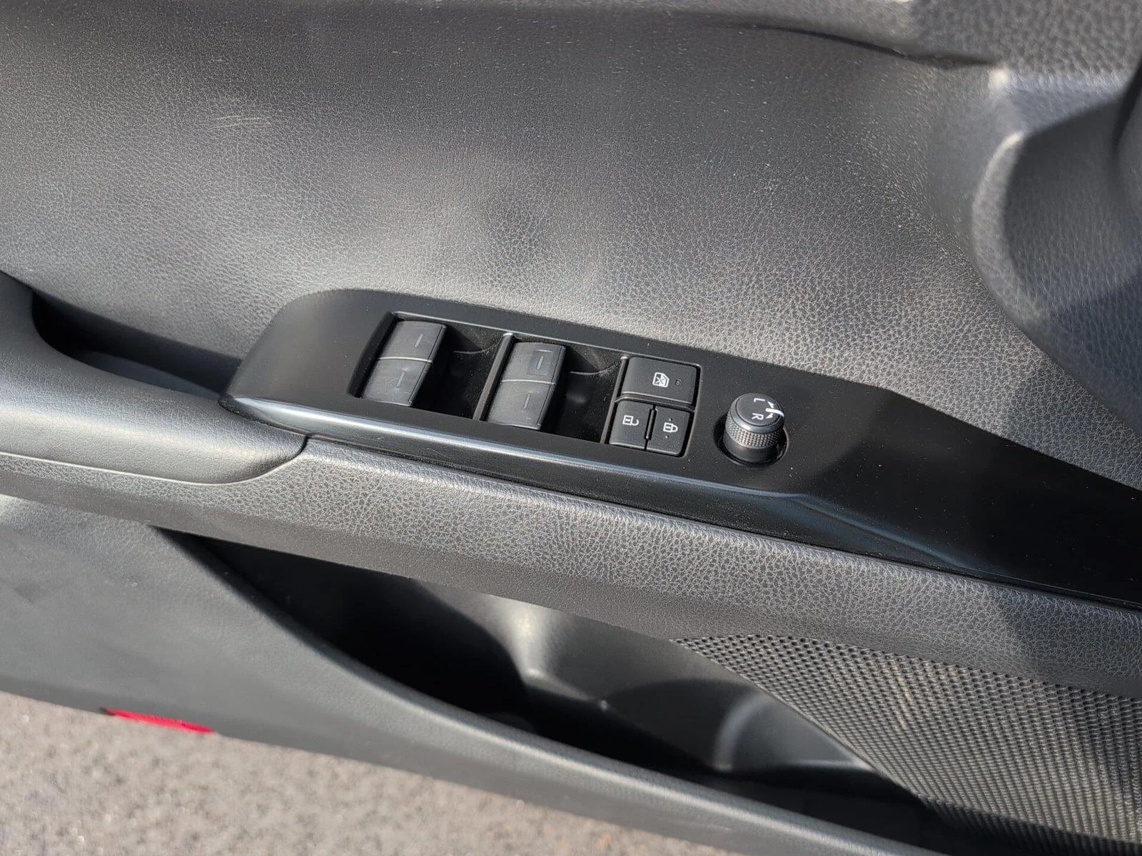 Used 2025 Underground Toyota SE image 15