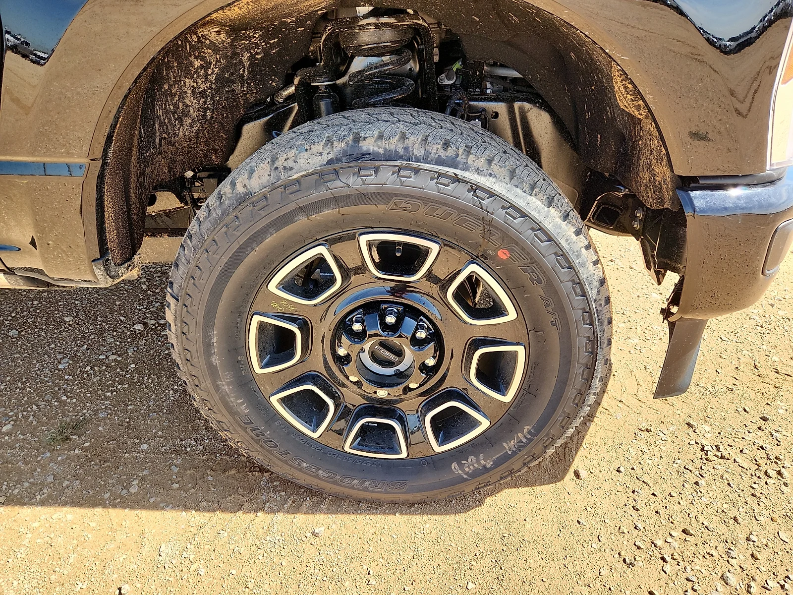 New 2026 Agate Black Metallic Ford F-250® Platinum® image 9