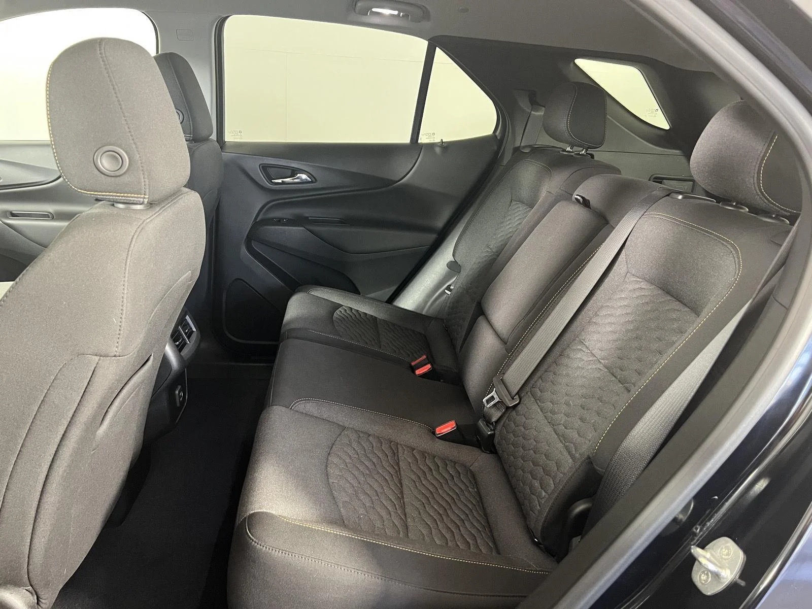 Used 2021 MIDNIGHT BLUE METALLIC Chevrolet LT image 18