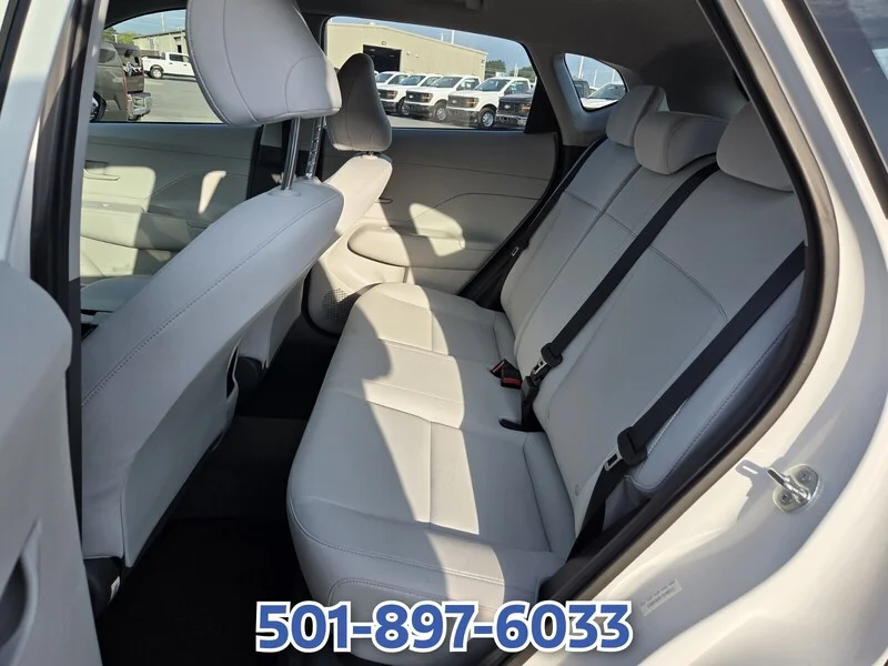 Used 2026 White HYUNDAI SE image 10