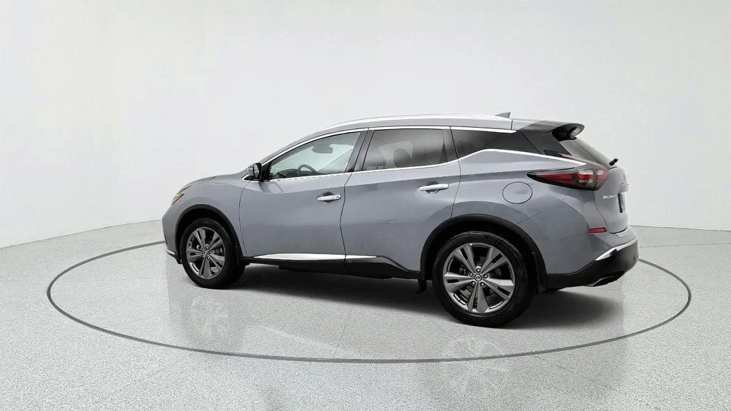 Used 2021 Boulder Gray Pearl Nissan AWD Platinum image 7