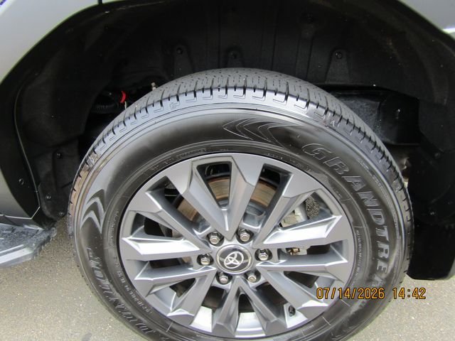 Used 2025 Black Toyota Base image 9