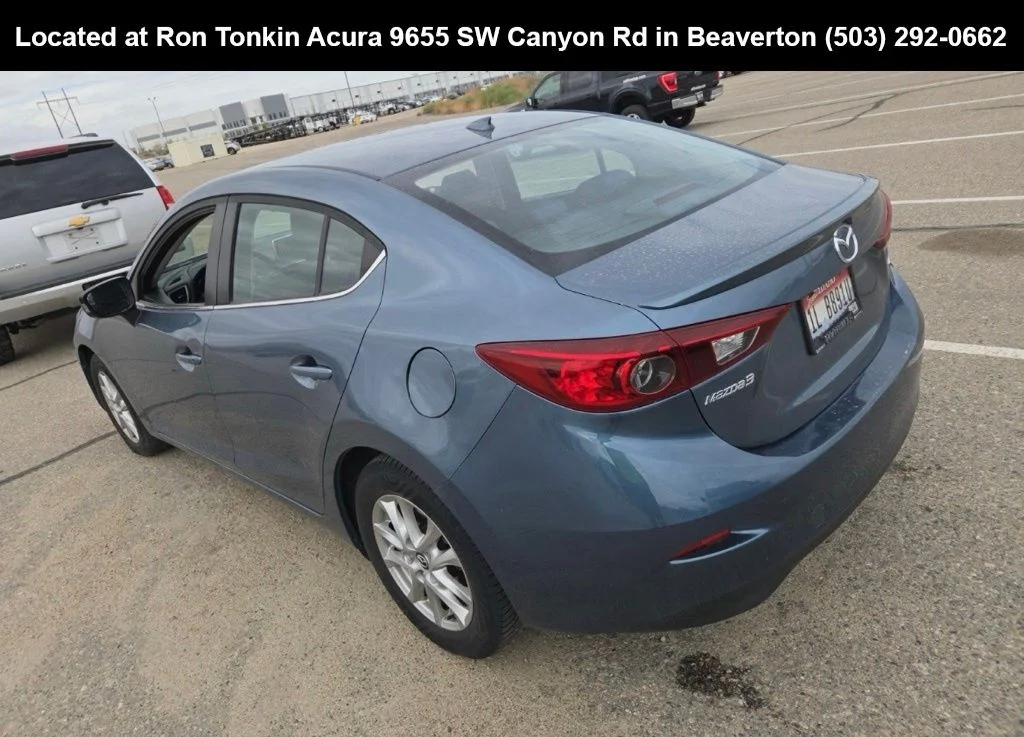 Used 2016 Blue Reflex Mica Mazda i Touring image 4