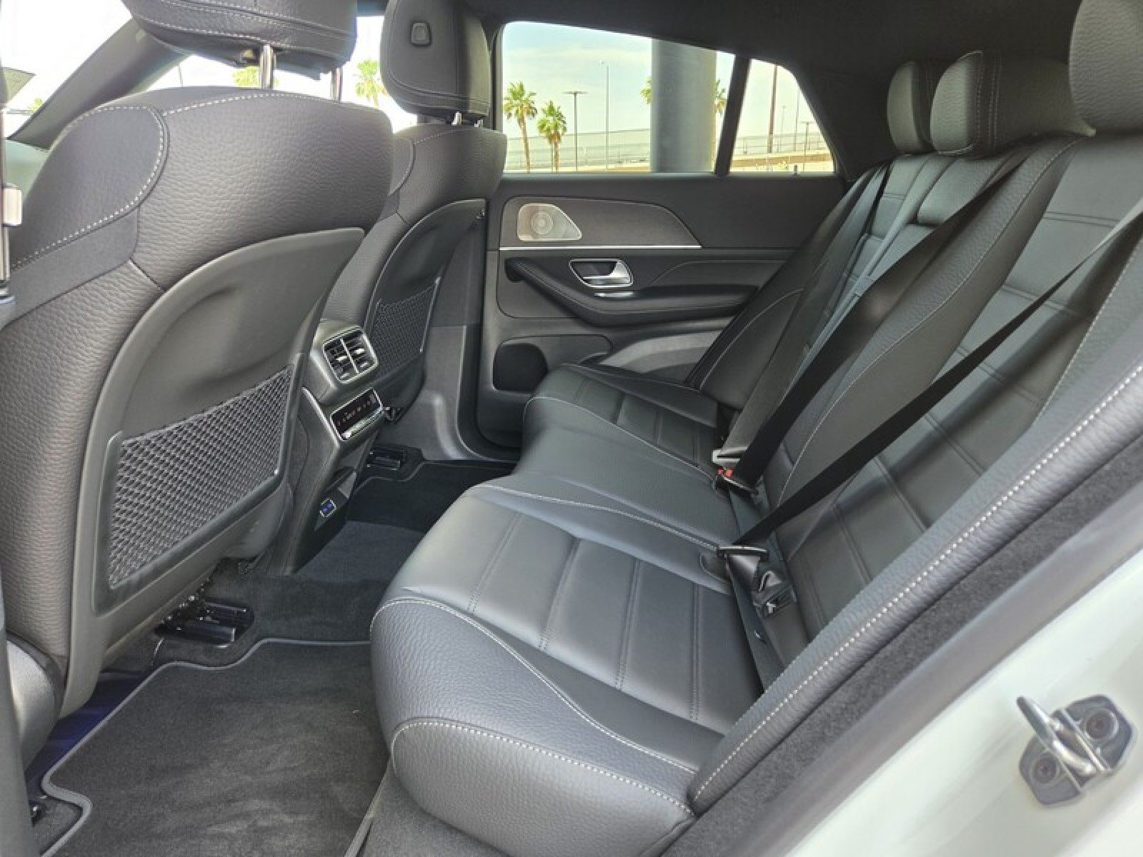 New 2026 Polar White Mercedes-Benz GLE 450 4MATIC® Coupe image 13
