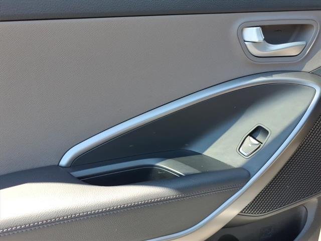 Used 2014 Moonstone Silver Hyundai 2.4L Premium image 12