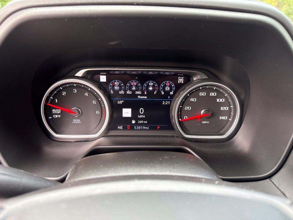 Used 2021 Beige Chevrolet High Country image 34