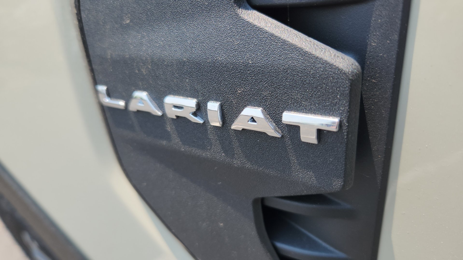 New 2026 Desert Sand Ford LARIAT image 10