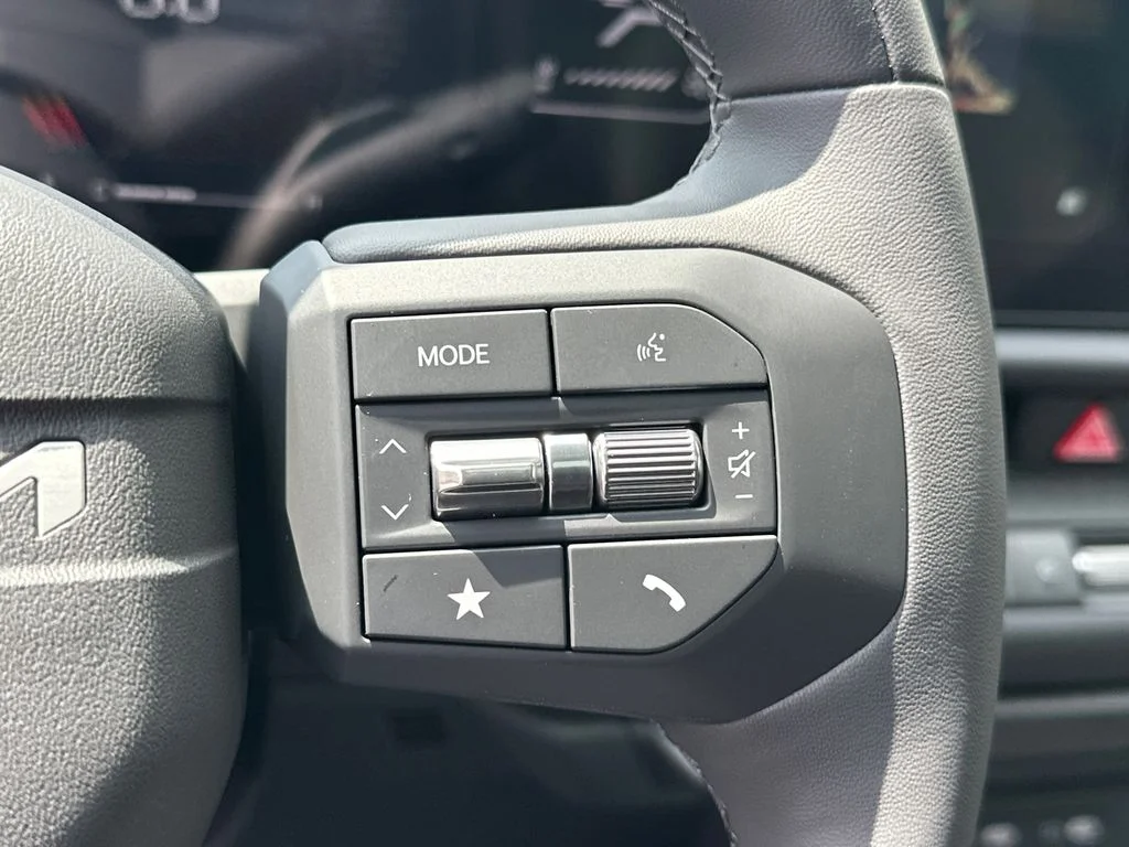 New 2027 Black Kia X-Line S image 27