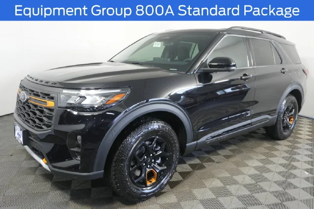 New 2026 Agate Black Metallic Ford Tremor® image 4