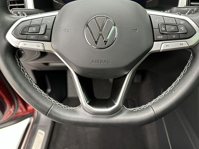 Used 2022 Red Volkswagen SEL image 14