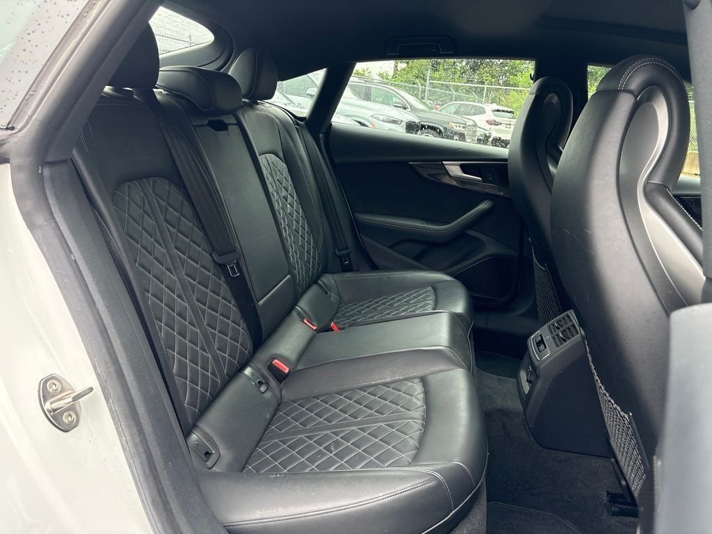 Used 2019  Audi Premium Plus image 16