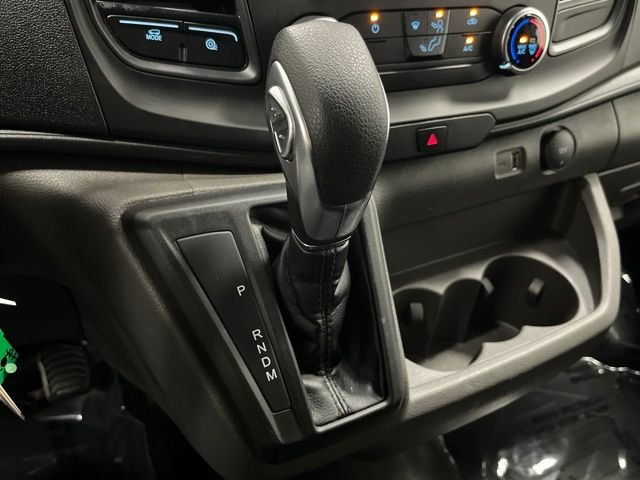 Used 2025 Oxford White Ford Base image 18