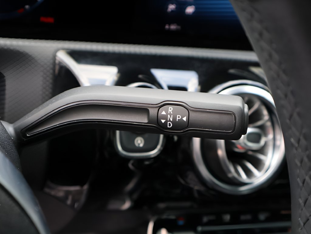 Used 2020 Polar White Mercedes-Benz Base image 37