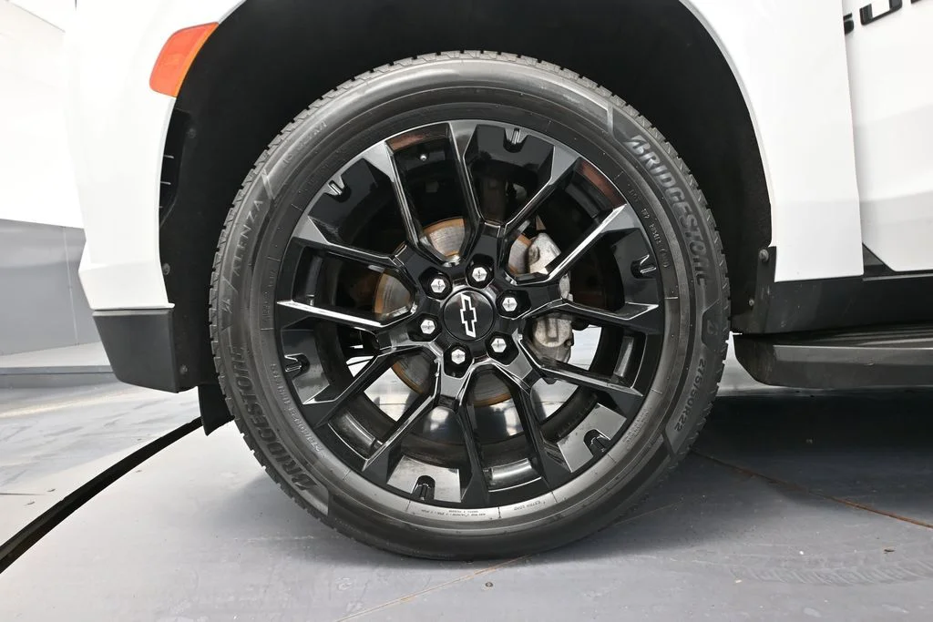 Used 2022 White Chevrolet RST image 20