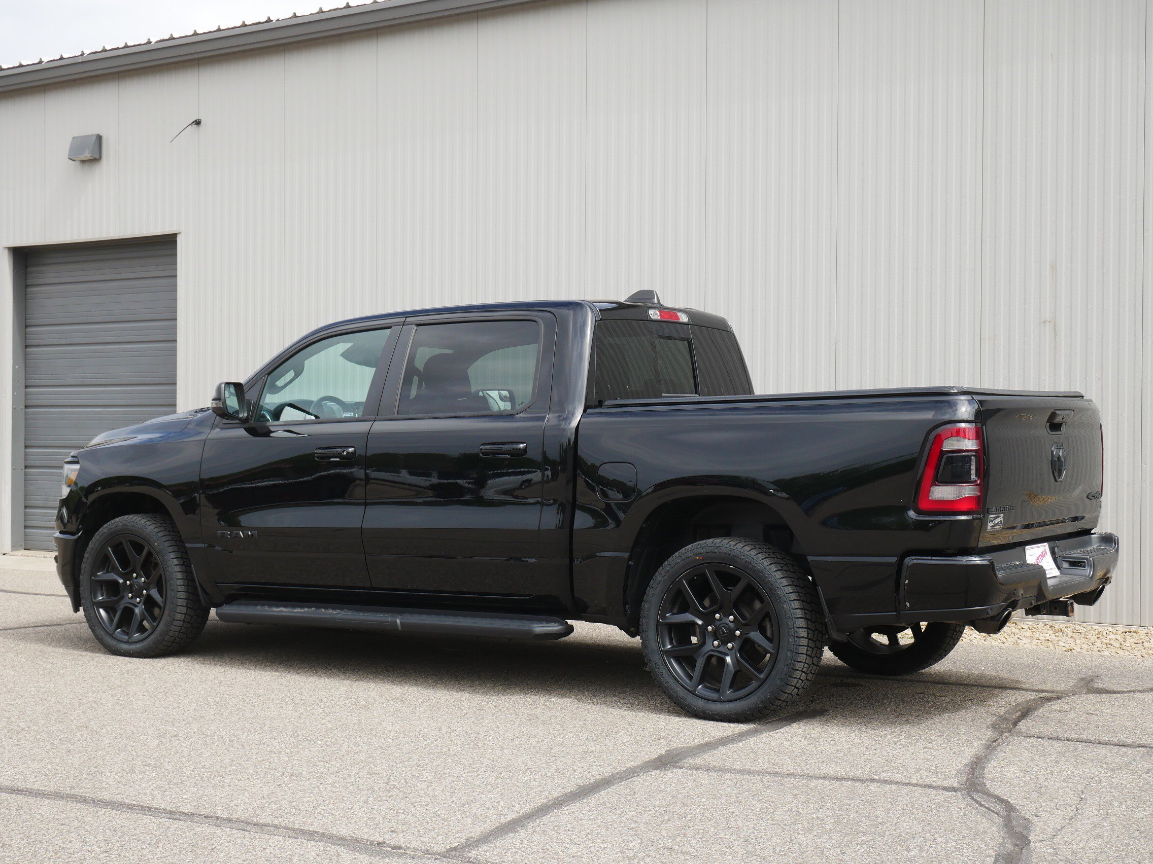 Certified Used 2023 Diamond Black Crystal Pearlcoat Ram Laramie image 3
