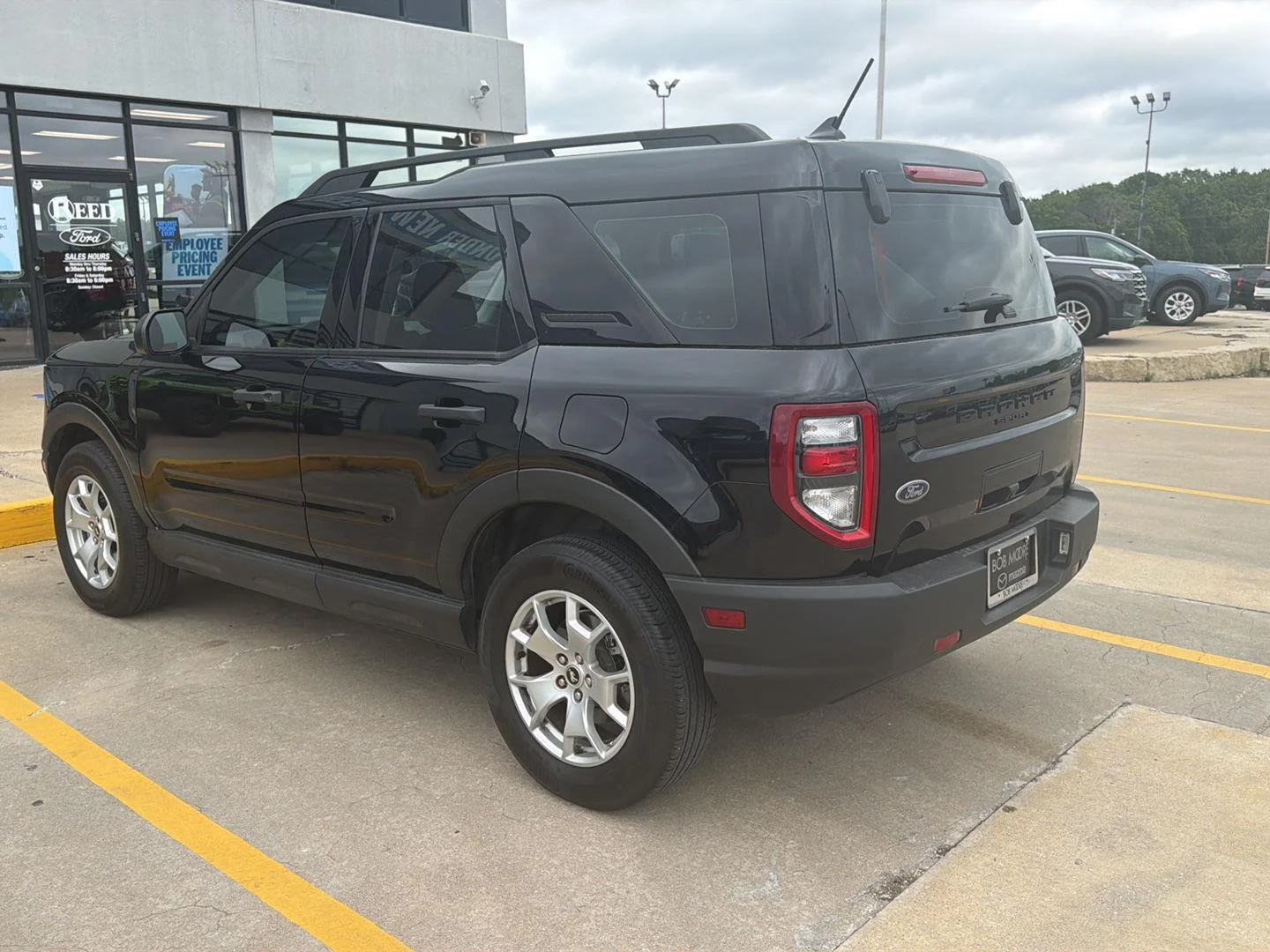 Certified Used 2022 Shadow Black Ford Base image 3
