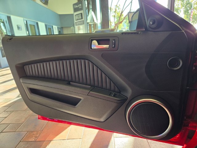 Used 2014 Red Ford Shelby GT500 image 11