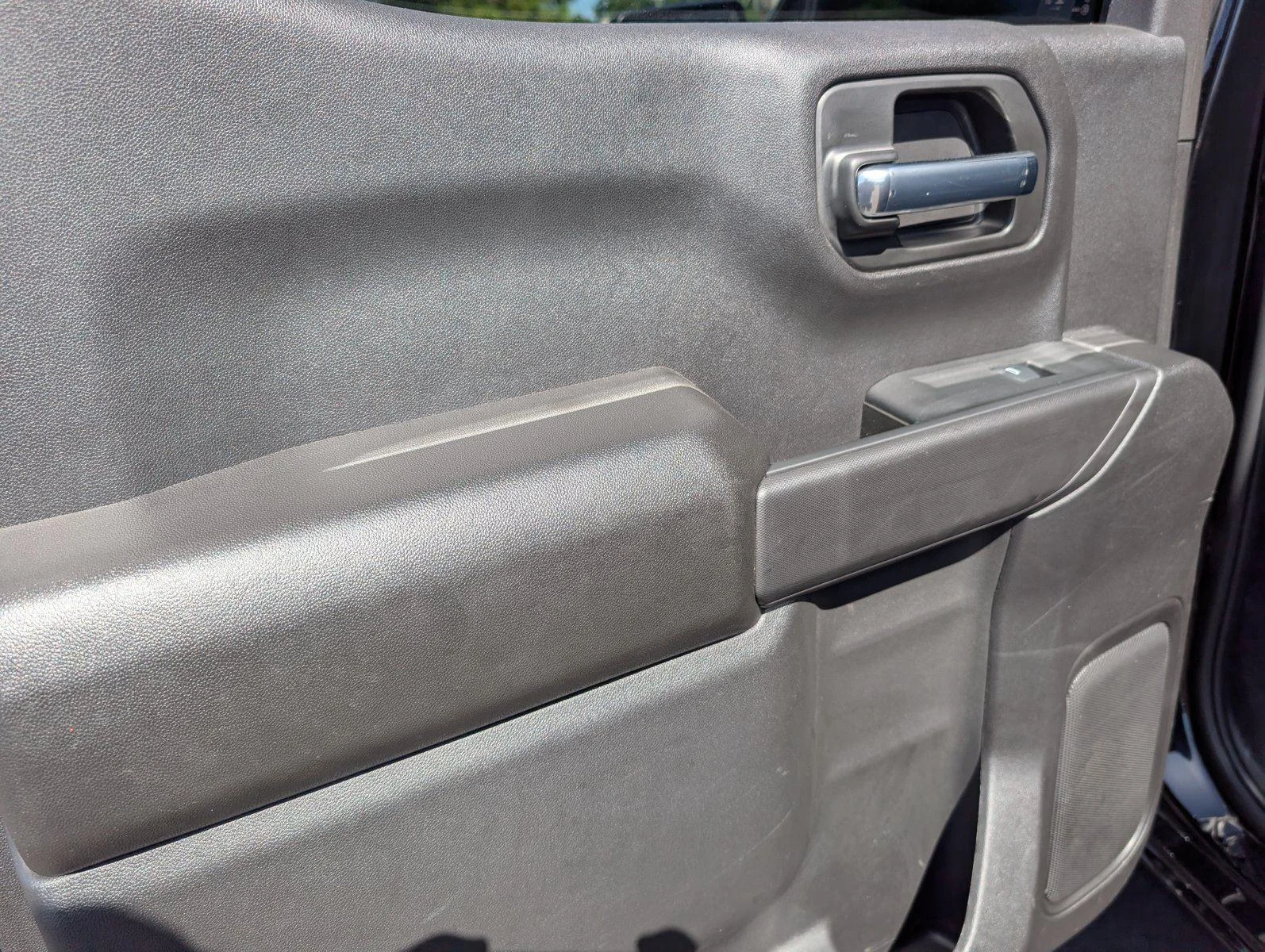 Used 2025 Black Chevrolet Custom Trail Boss image 32