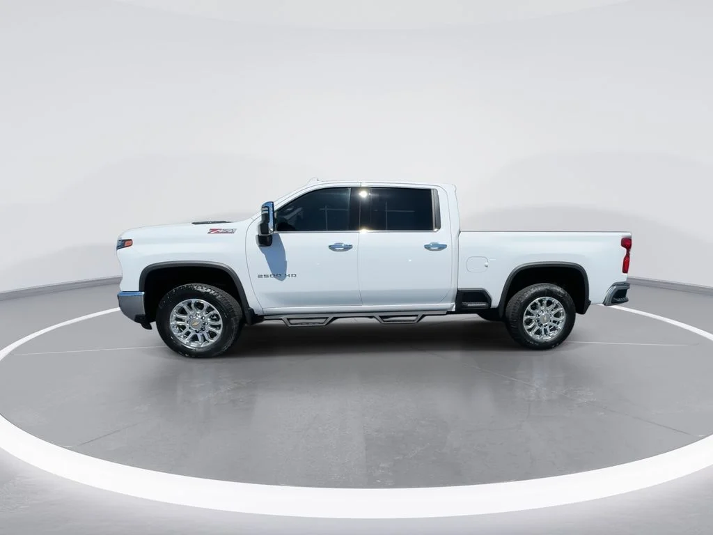 Used 2024 White Chevrolet LTZ image 5