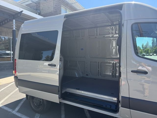 New 2026 Stone Gray Mercedes-Benz Cargo 144 WB image 26
