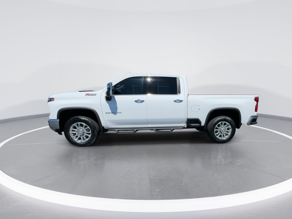 Used 2024 White Chevrolet LTZ image 5